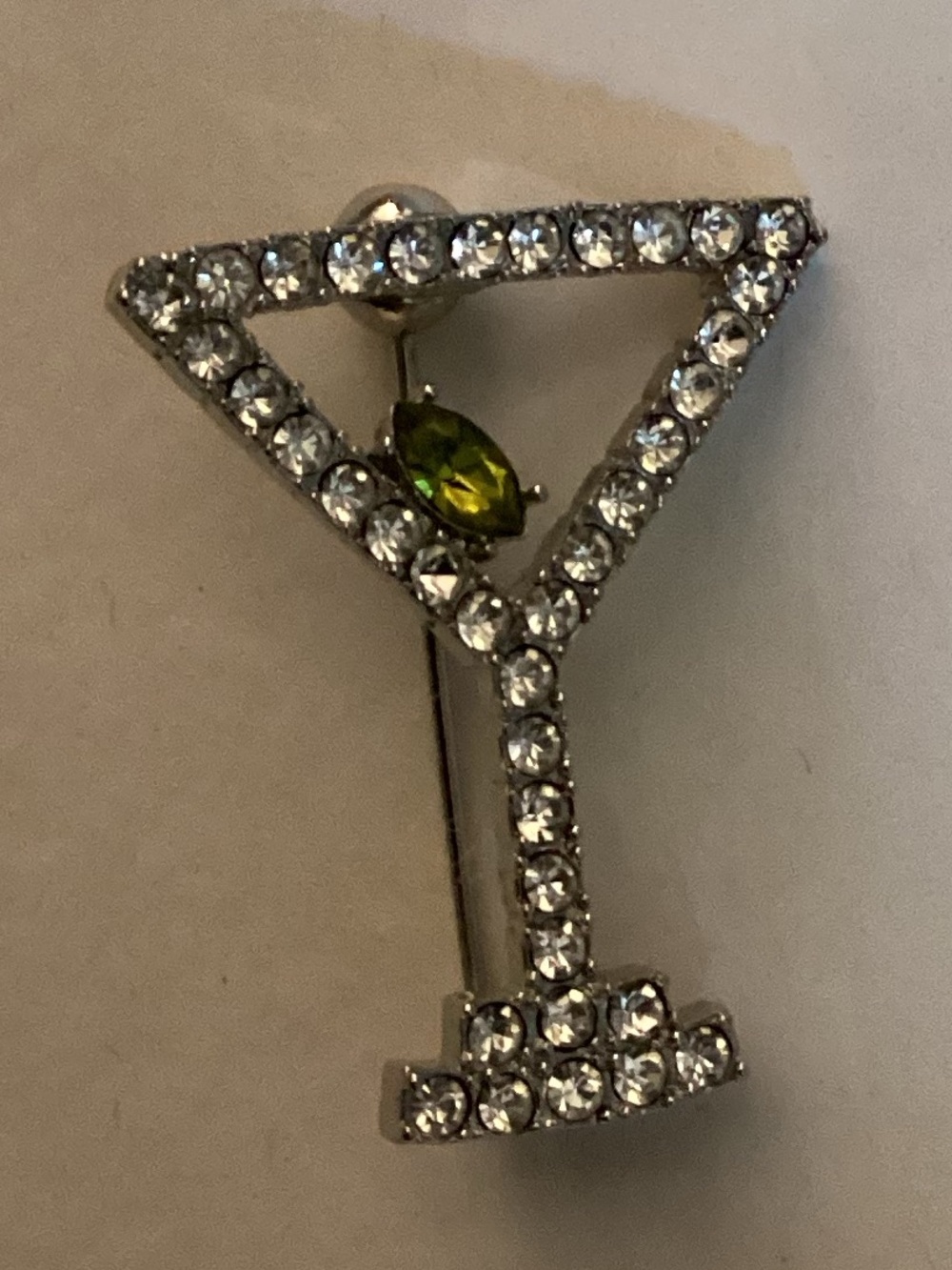 Martini Glass with Olive Gemstones Brooch
